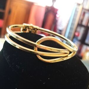 Vintage Emmons MCM Roundtowner Clamper Bracelet